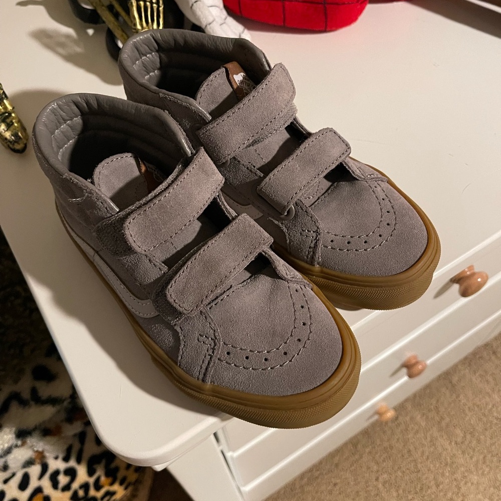 Little Boys Vans Shoes Size 1.5. Worn Once. Excellent Condition.